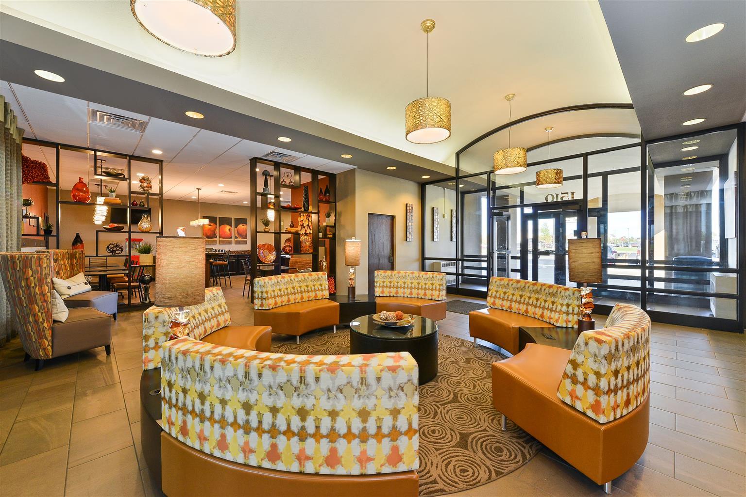 Revel Hotel Minot - Surestay Collection By Best Western Kültér fotó