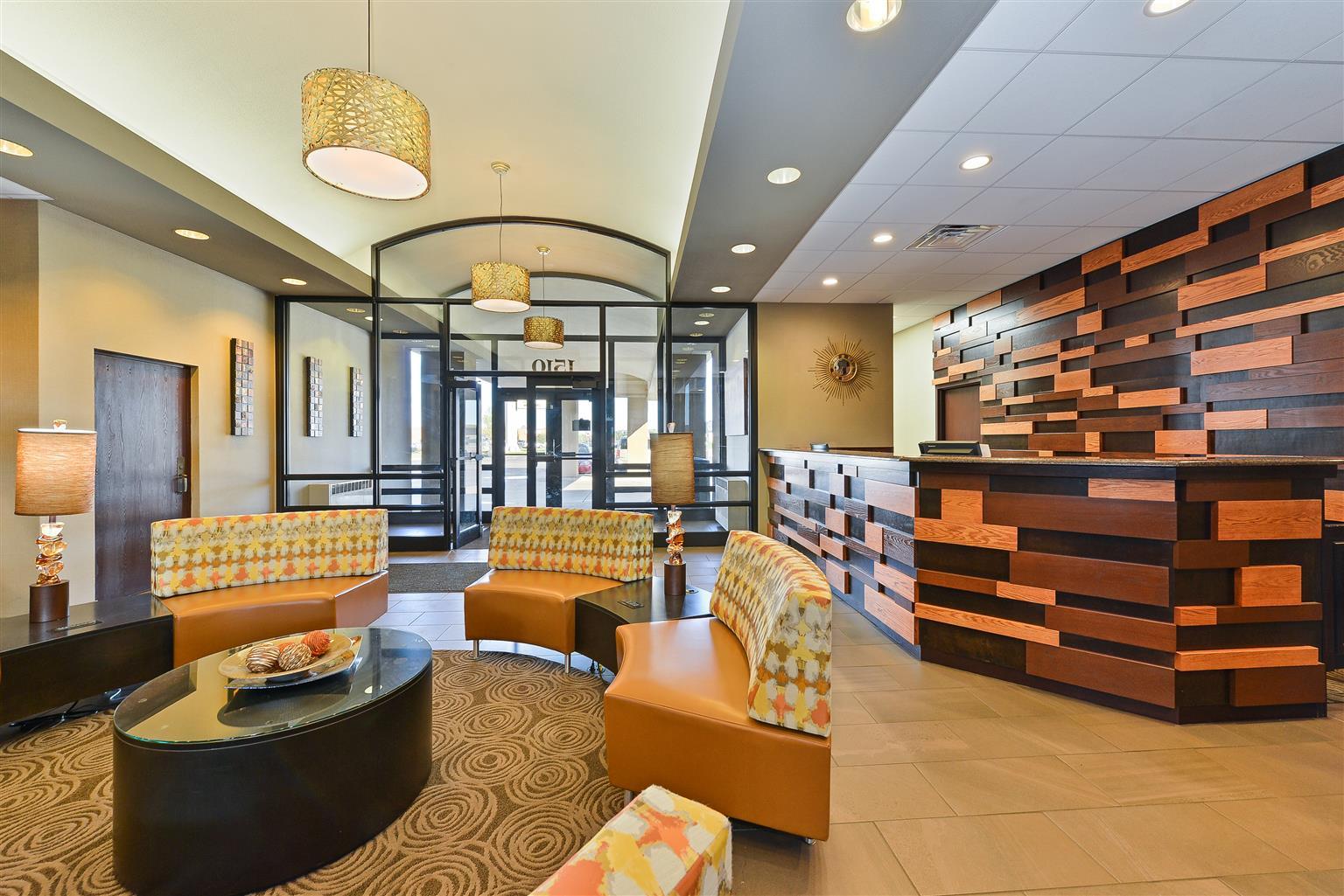 Revel Hotel Minot - Surestay Collection By Best Western Kültér fotó