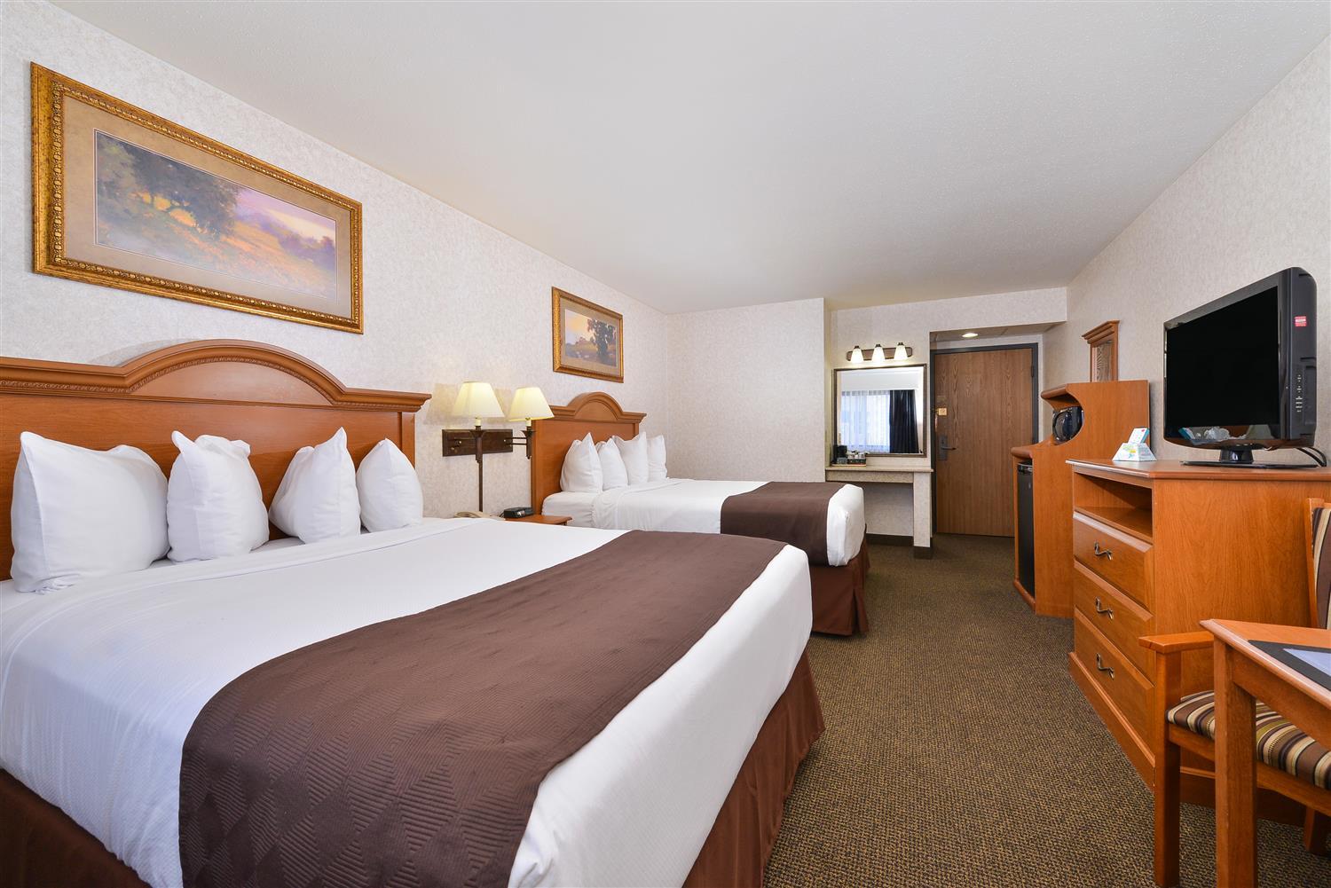 Revel Hotel Minot - Surestay Collection By Best Western Kültér fotó