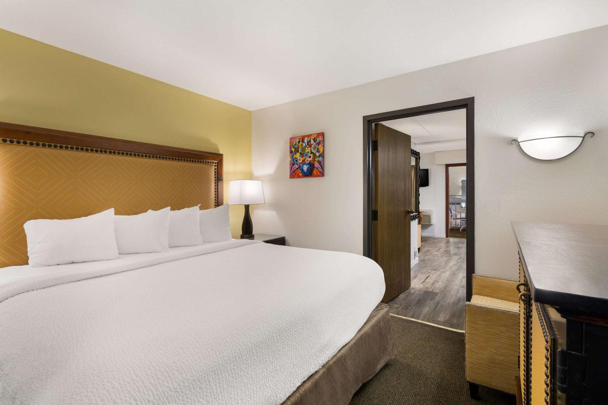 Revel Hotel Minot - Surestay Collection By Best Western Kültér fotó