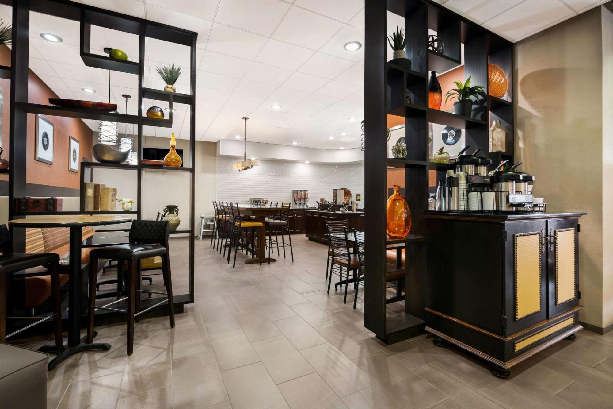 Revel Hotel Minot - Surestay Collection By Best Western Kültér fotó